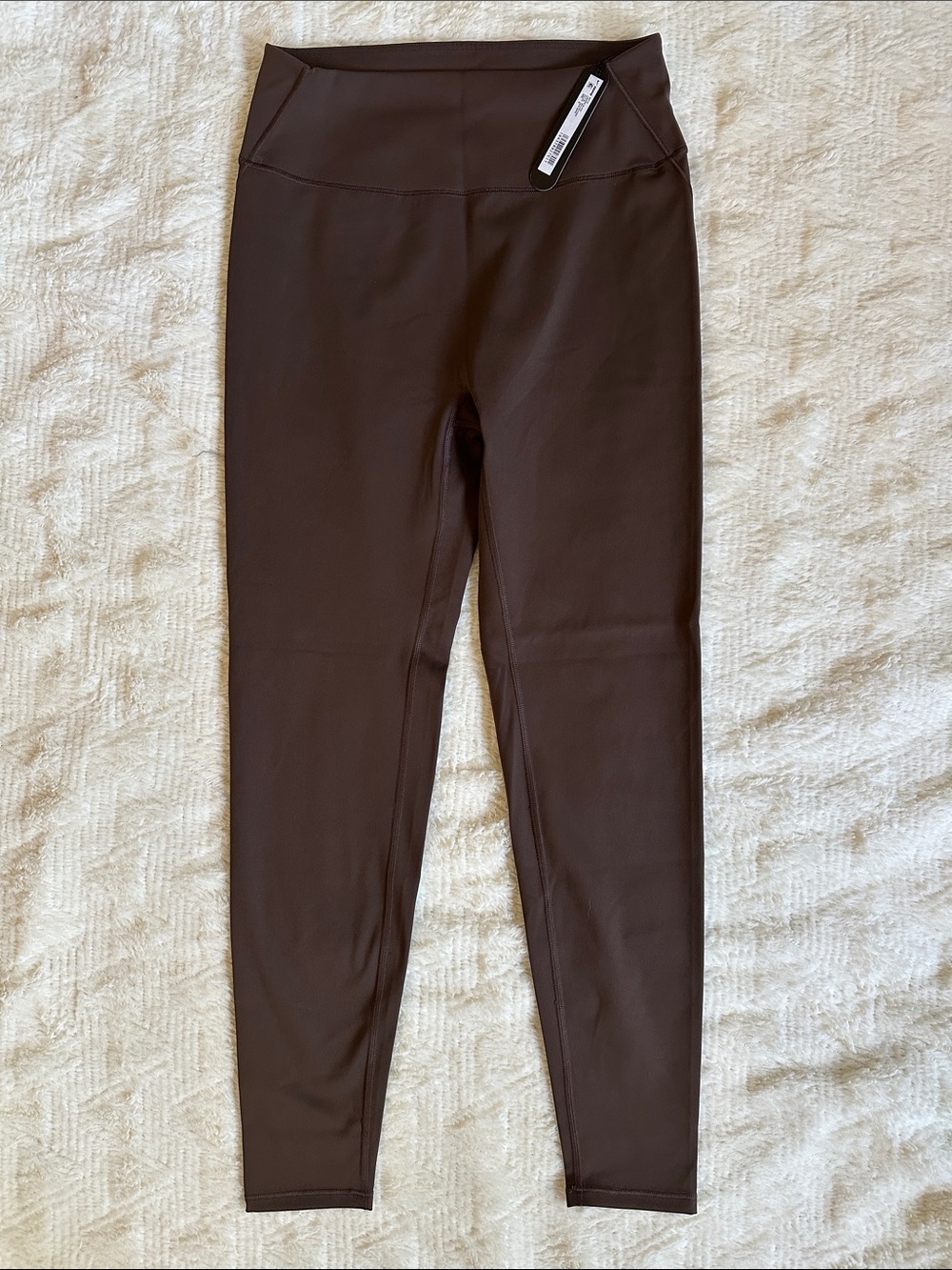 SKIMS Matte Leggings in Dark Sepia Brown